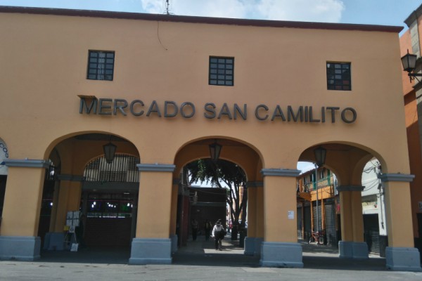 Mercado San Camilito - Aquí Está la Güera