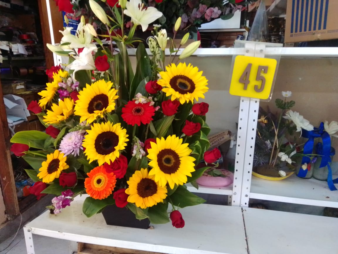 Floreria Mari - Mercado Palacio de las Flores