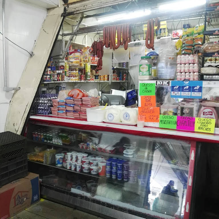 Mercado Martínez de la Torre - Cremería Chapala